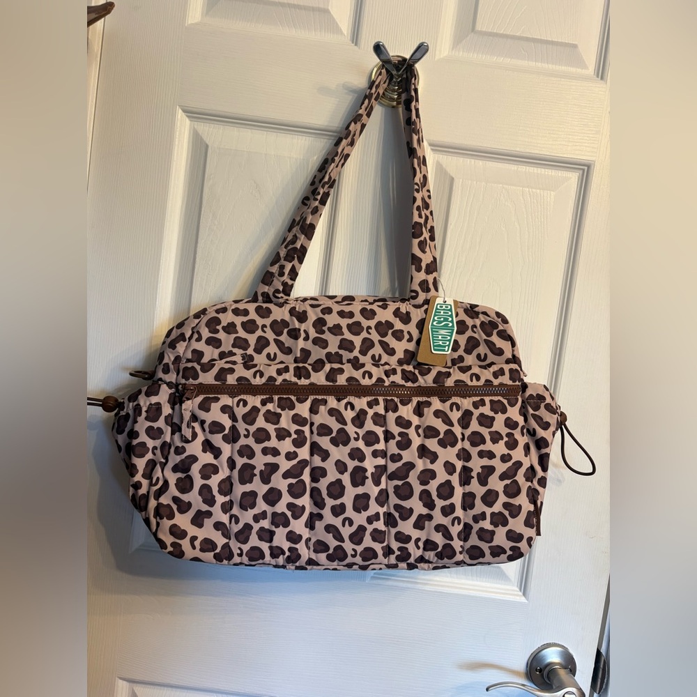 Bagsmart Leopard Print Weekend/Gym Bag - Brown/Black